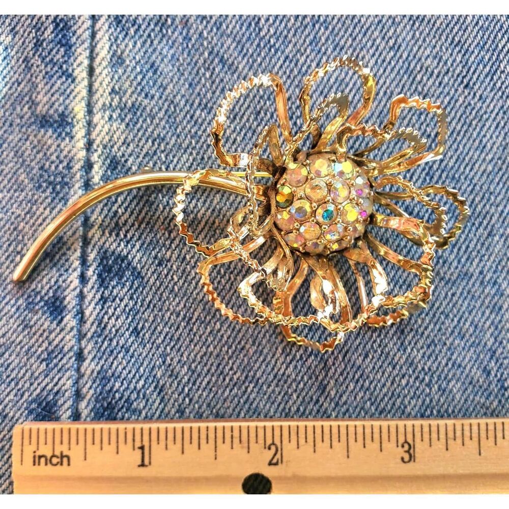 Sarah Coventry brilliant flower brooch - Picture 3 of 4